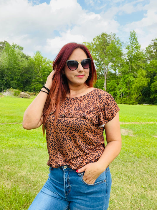 Raffle Short Sleeve Leopard Top