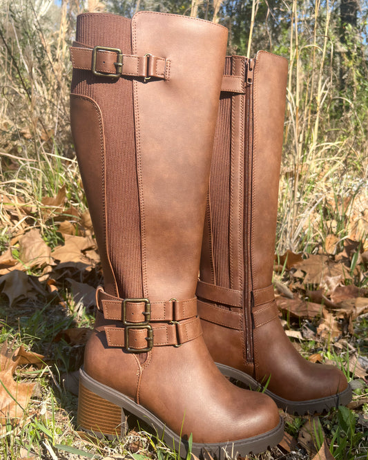 Dalia Brown Boots